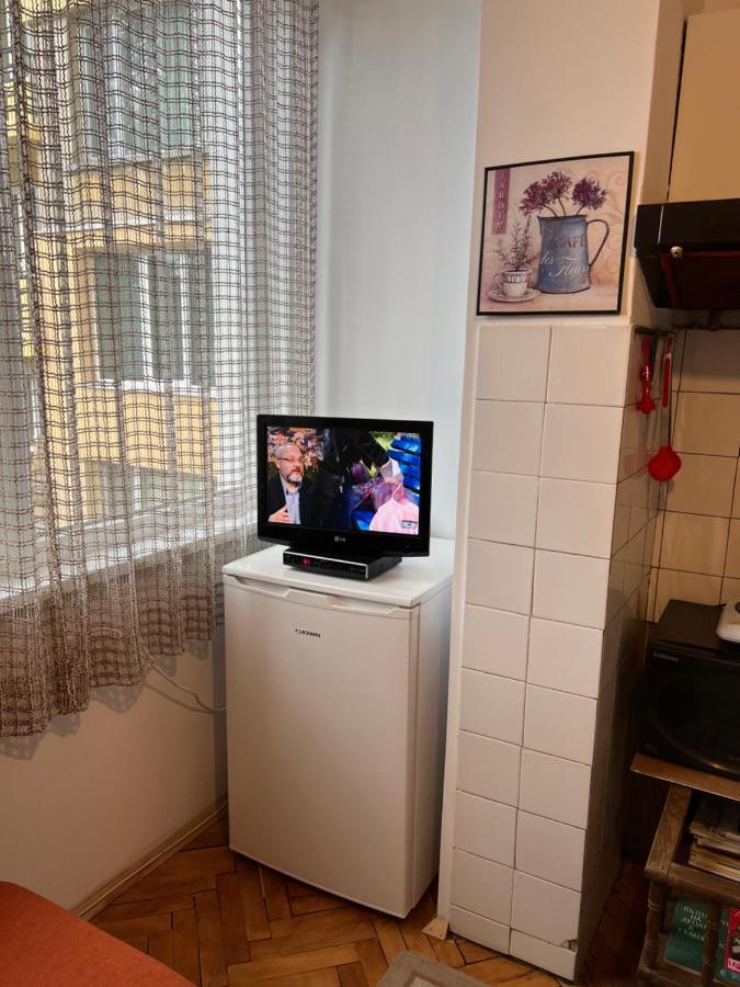 Practico, Comodo Y Centrico. กาโบรโว ภายนอก รูปภาพ